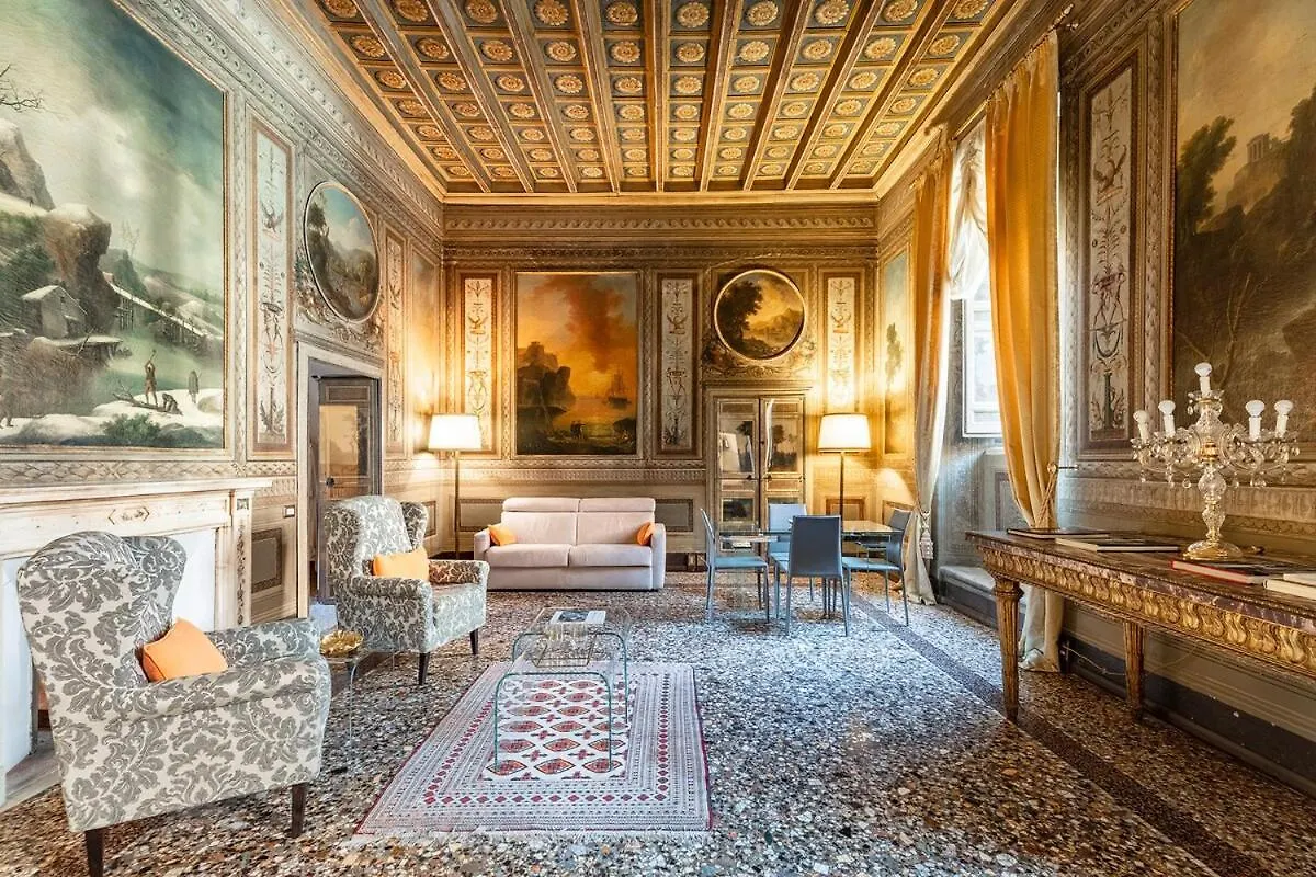 Palazzo Borghese, A Burghesius Home 로마